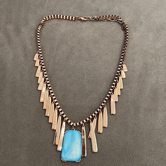 ROSE GOLD CHAIN NECKLACE - Picture 6 of 12